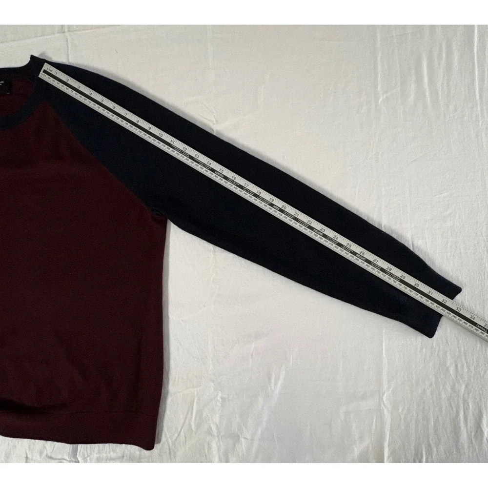 Banana Republic Mens XL 100% Merino Wool Colorblock Crewneck Sweater Wine Navy